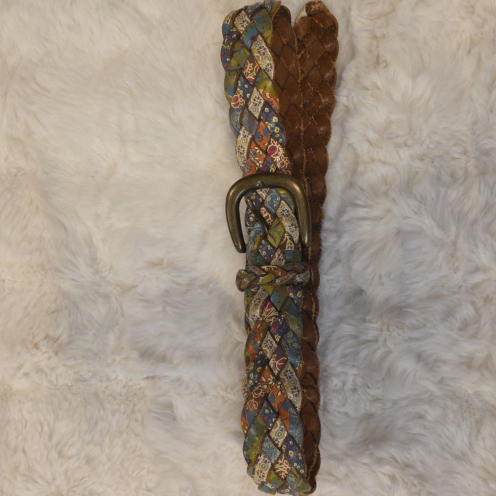 Vtg Fossil Colorful Floral Patterned Quilted Look Leather Braided Belt Womens OS - Picture 2 of 7